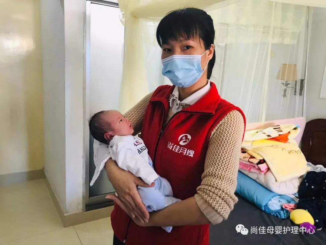 尚佳專業(yè)月嫂丨預(yù)防丨乳腺炎，怎么辦？
